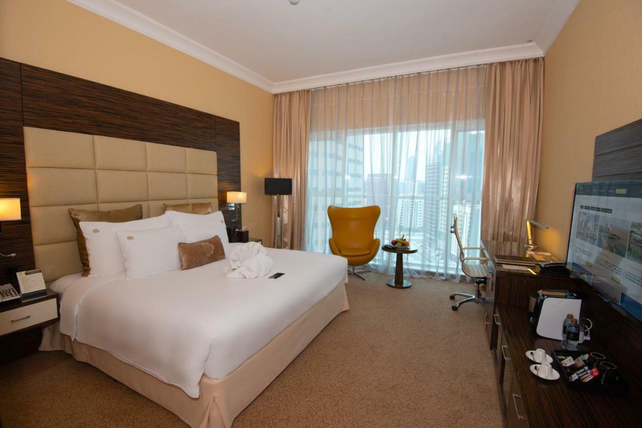 Jannah Burj Al Sarab Hotel Абу Даби Екстериор снимка